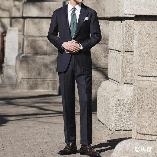 Huddersfield Chelsea Super 120's 澳洲美丽诺羊毛藏蓝色暗格纹全麻衬套装 商品图1