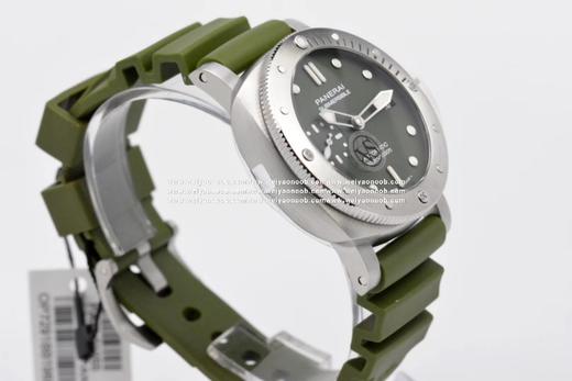 VS2020新品：PAM1055 42MM绿海魂—PAM961弟弟。适合亚洲人手腕的腕表，男女可佩戴！沛Na海史上第一枚42MM绿盘，还有VS定制与正品一致的 商品图14