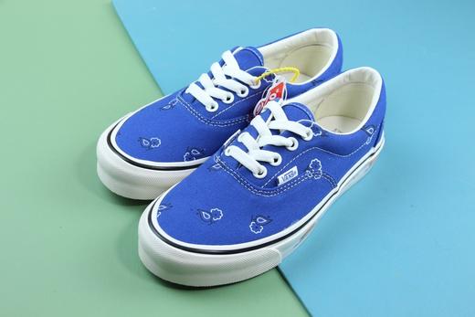 你们最期待的 Vans Vault「腰果花」来了！配色采用红、绿、蓝三色制作鞋身💯 35-44 商品图5