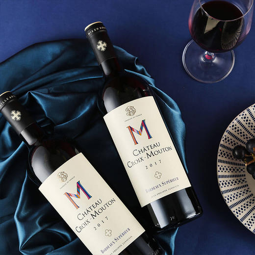 可pk中级庄法国十字木桐城堡干红二十周年特别纪念款750ml