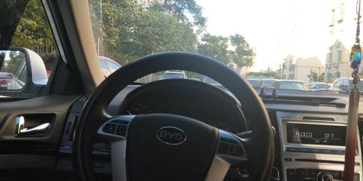 【特价月租-北京】比亚迪 E5 300 舒适型 商品图3