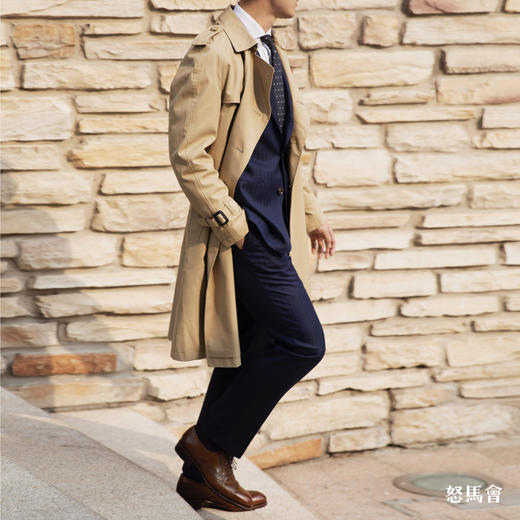 Westminster 插肩袖款日本防渗雨嘎巴甸卡其色战壕风衣 商品图0