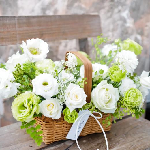 《盛夏的清凉》手提花篮 商品图0