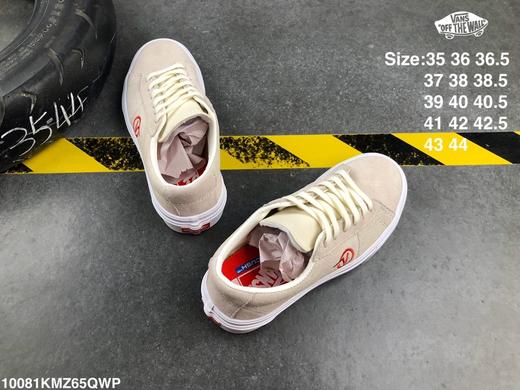 Vans范斯 经典系列 板鞋 Bess Ni限定v字低帮男女 橙红 黑蓝 酒红 黑白 纯黑 米白 型号:JL89     35-44（含半码） 商品图11