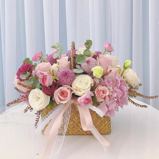 《恬静》手提花篮 商品图0