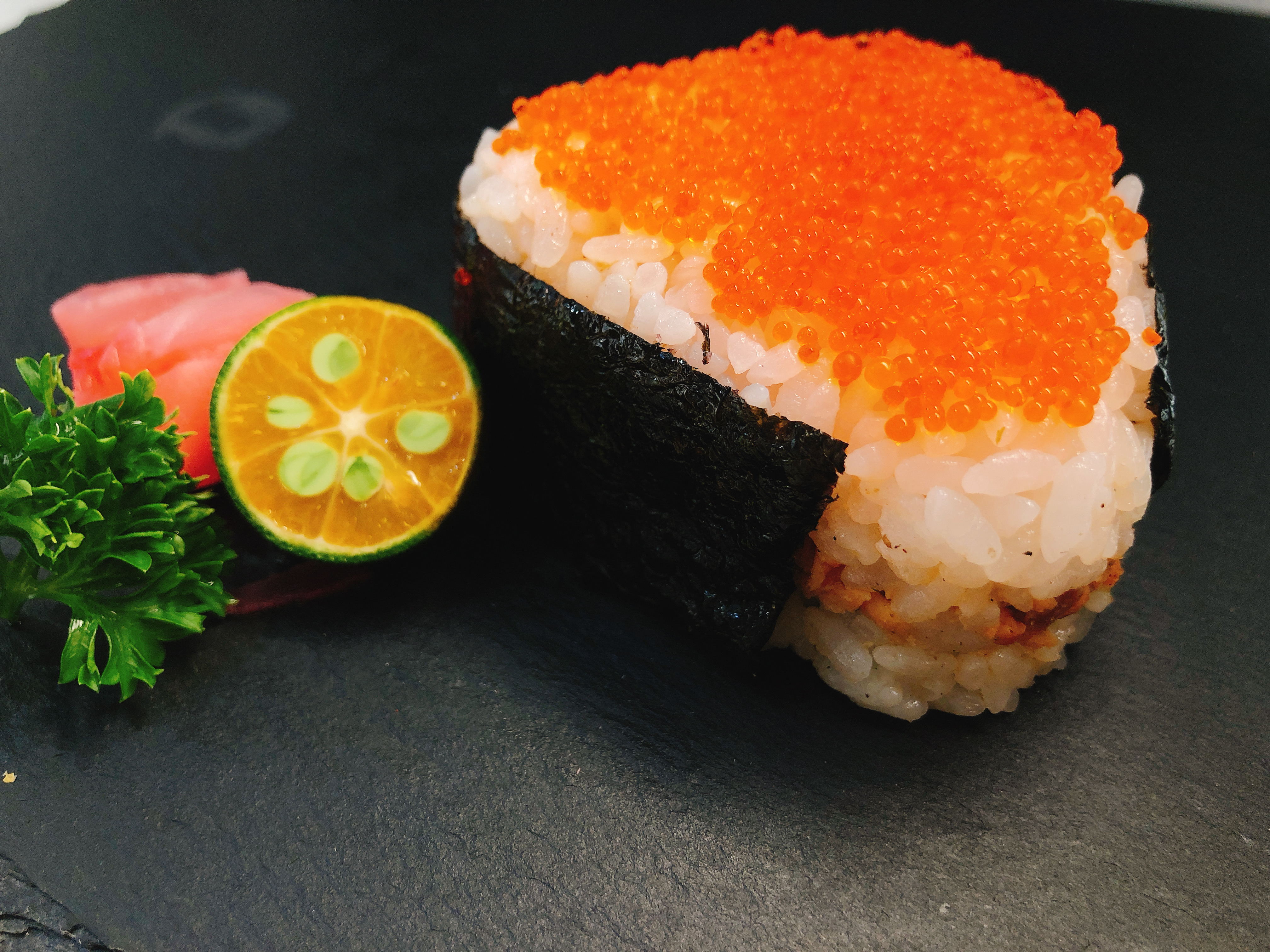 黑椒三文鱼饭团  【全熟】