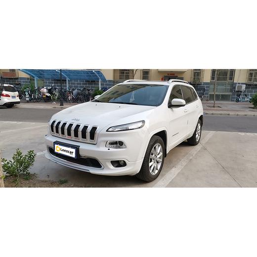 【特价月租-北京】广汽菲克 自由光 2.4  专业智能版 商品图1