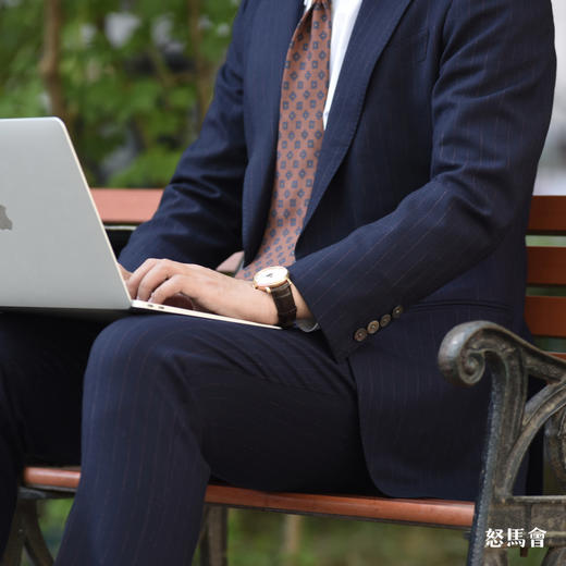 Reda ATTO Super110's 防污不易皱藏蓝色暗红条纹全麻衬套装 商品图8