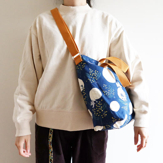 HUGOJIRO横版手提斜挎包插画波点飞鸟 商品图2