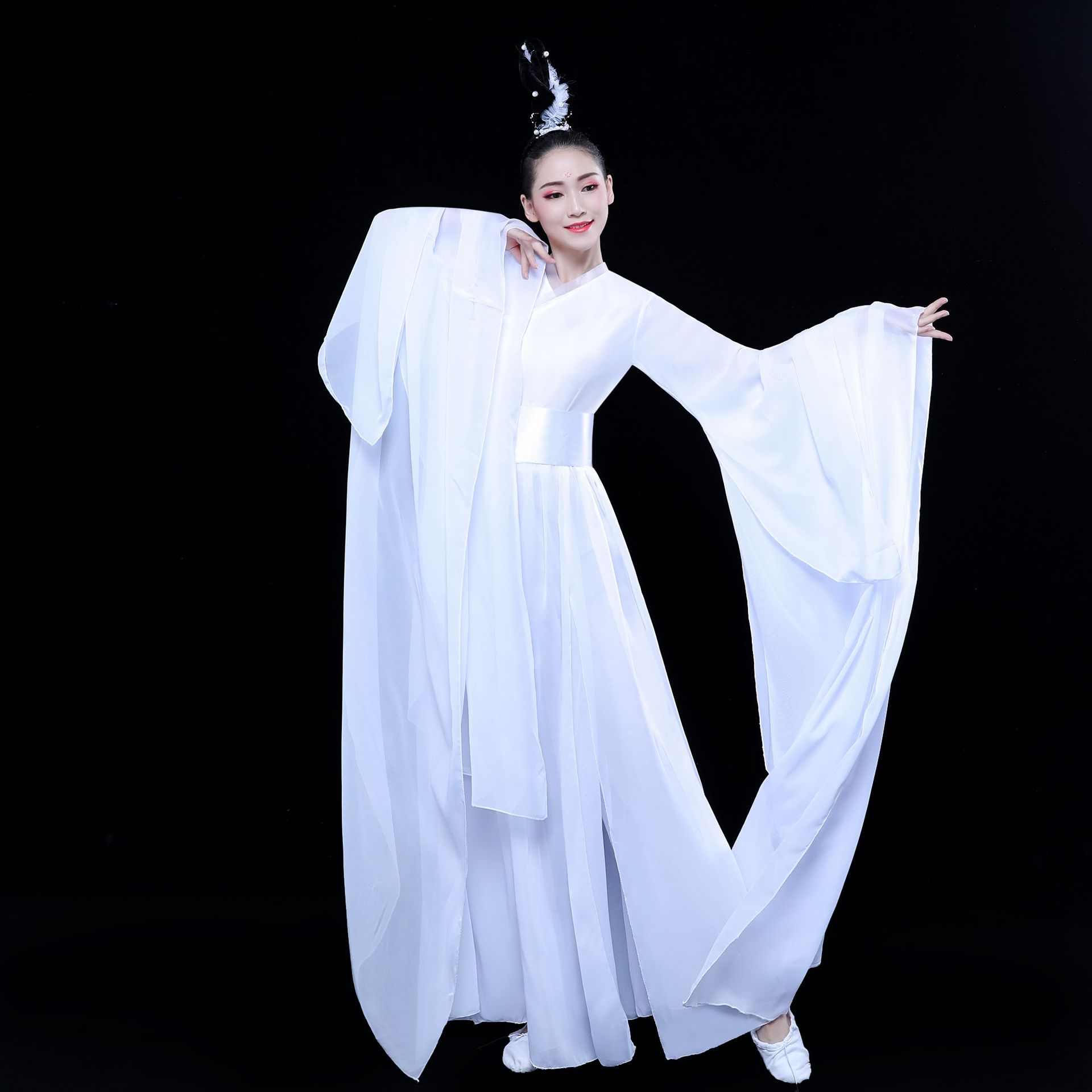 飘逸流仙裙舞台表演服中国风古装汉服