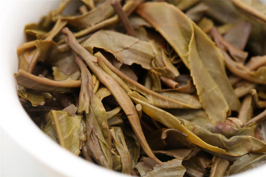 滋味浓强 香韵厚实 无极醇韵·布朗大树（2016） 商品图13