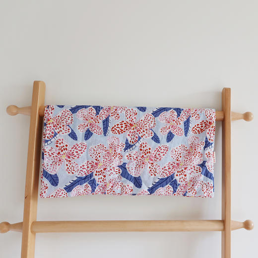 HUGOJIRO薄款长围巾插画红色五瓣 商品图0