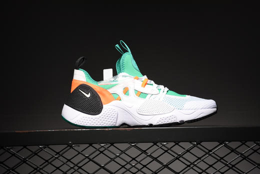 耐克NIKE HUARACHE E.D.G.E. TXT QS  华莱士7代机能跑步鞋 商品图6