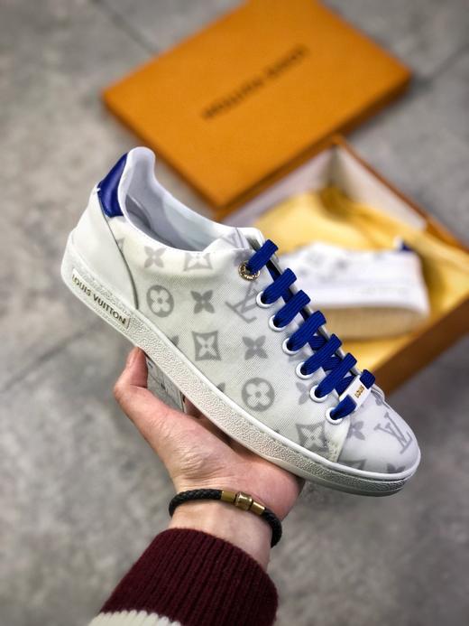 💯女鞋 冬季新品，法国高奢品牌·路易威登Louis Vuitton Frontrow Low Sneaker锋芒系列简约休闲运动百搭低帮小白板鞋“布面白粉灰老花LOGO”1A640N 商品图1