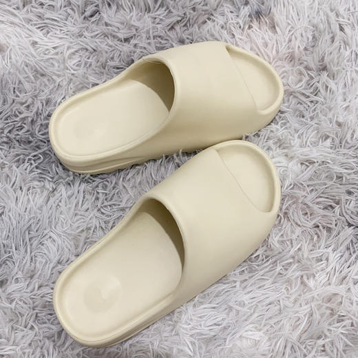 阿迪 Adidas Yeezy Slide “Desert Sand”Size：36-45 黑色款40-45 商品图2