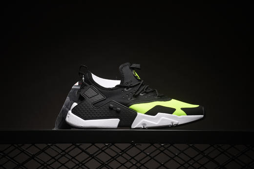 耐克华莱士六代Nike Air Huarache 网面跑步鞋 商品图4