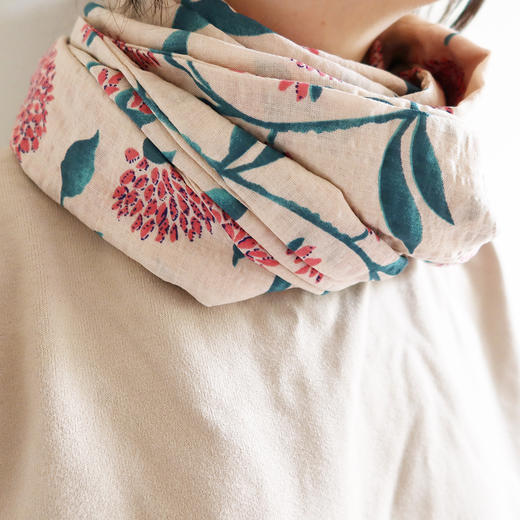 HUGOJIRO薄款长围巾插画粉色芍药 商品图1