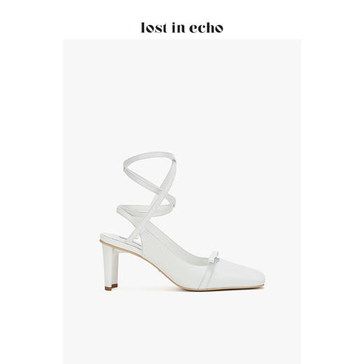 【微瑕疵不退不换】lost in echo设计师女靴 绕带大方头凉单鞋 白色高跟鞋 商品图2