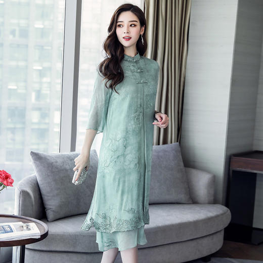 ASE-8810LWR刺绣真丝两件套连衣裙 商品图3