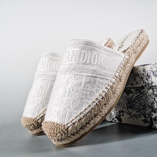 Dior 20s 春夏首秀 迪奥渔夫鞋半拖系列  （3D原版Logo电绣立体感💯）  Size：35 36 37 38 39 40 商品图1