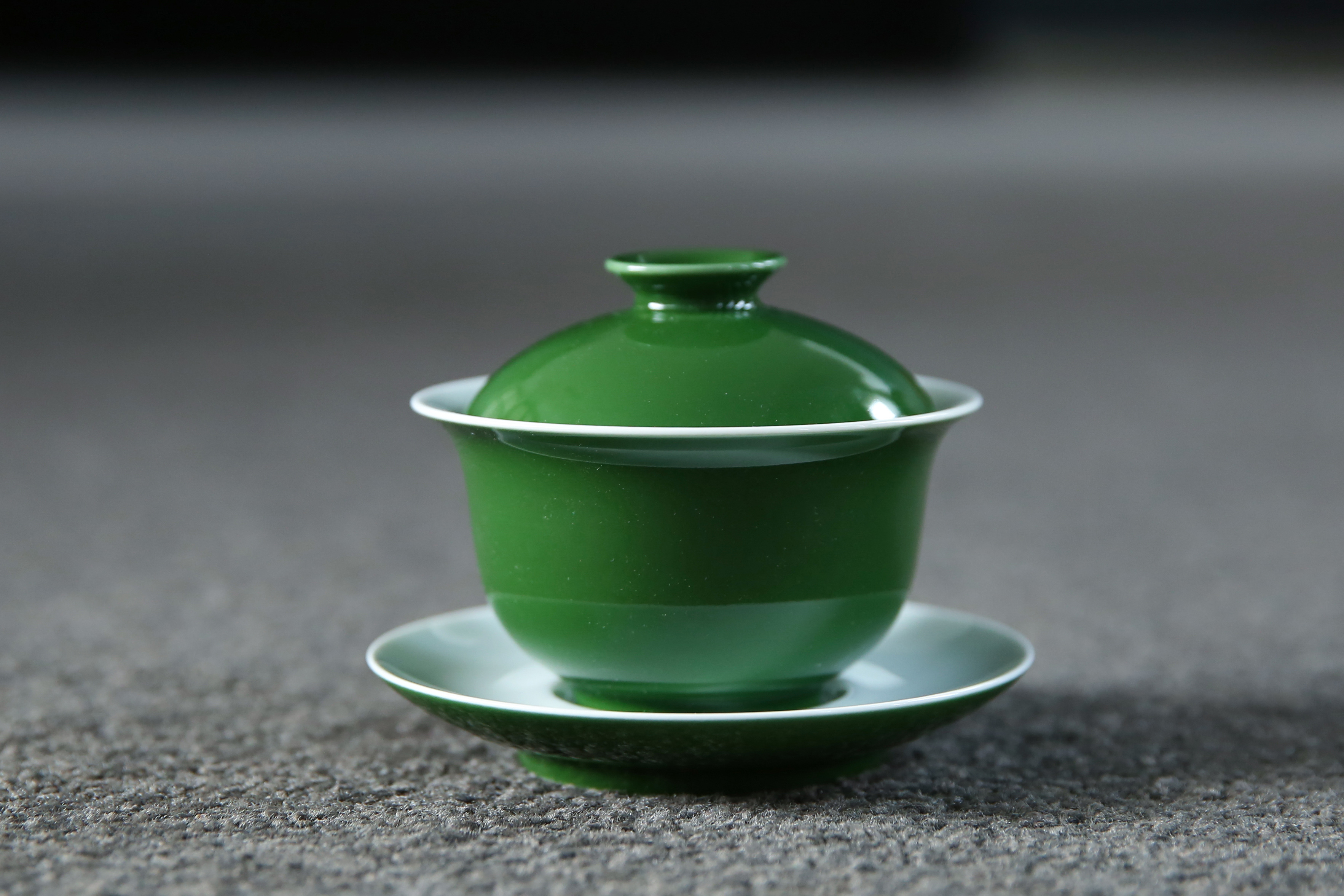 绿意盎然-绿色盖碗