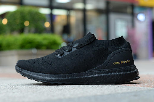 Adidas 阿迪达斯 爆米花 ub 跑鞋 Ultra boost Uncaged 袜子跑步男女鞋 雪花白 36一45 商品图6