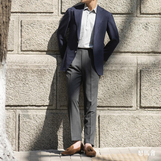 Reda ATTO Super110's 防污不易皱藏蓝色暗红条纹全麻衬套装 商品图2