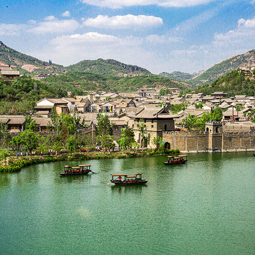 北京古北水镇轻奢游2晚司马台长城 北京周边游含早餐+密云水库冷水鱼宴或北京古法烤鸭宴或密云烧肉家乡宴 商品图2