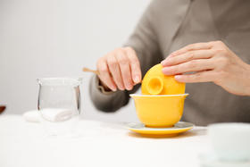 满地玉祥-黄色盖碗