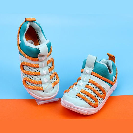 NIKE耐克童鞋新品运动透气轻便耐磨防滑时尚休闲鞋CK0245-311 商品图3
