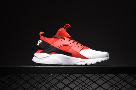 耐克华莱士Nike Air Huarache网面透气跑步鞋 商品图1