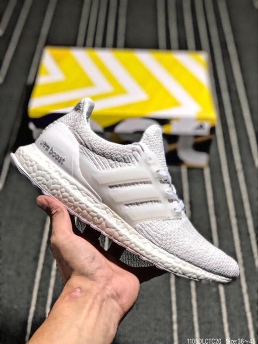 Adidas 阿迪达斯 爆米花 ub 跑鞋 Ultra Boost 3.0 “Black-White” 货号BA8842 尺码36-47 商品图5