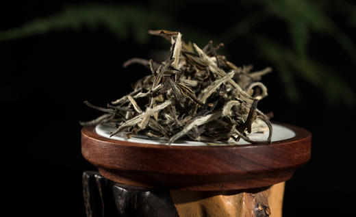 2008年极品白牡丹【管阳特级】 商品图3