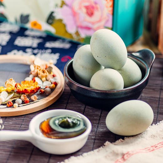 手工无铅 麻鸭松花蛋 又弹又糯 非常干净 来自高邮湖的麻鸭蛋|百里食 商品图5