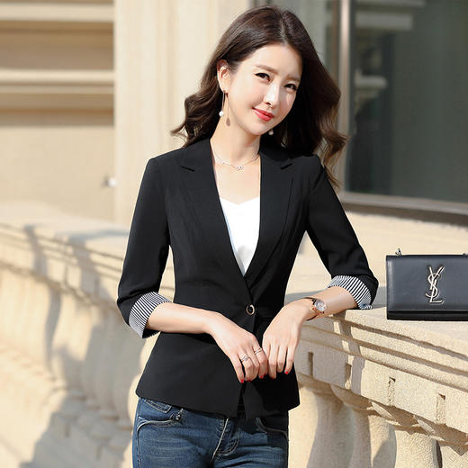 LZ-LY-2A8204韩版网红时尚气质大码修身休闲西服套装 商品图1