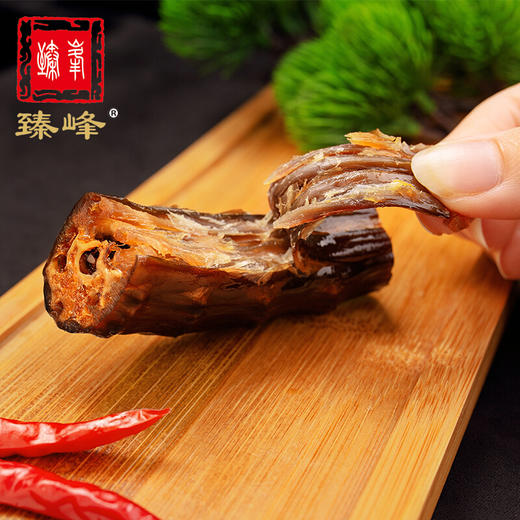 臻峰 湖南特产辣味酱鸭脖 香辣鸭脖子风干辣味零食小吃小包装500g 商品图0