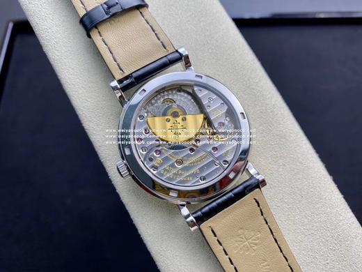 TW 古典 珍珠陀 【最高品质版本】百达翡丽古典表系列5120超薄自动机械表。简约至极 和原装一样的偏心珍珠陀机芯复制表。 鳄鱼皮表带，烧搪瓷盘面，包白金。仿表界第一枚偏心摆陀  百达翡丽古典5120 商品图7