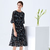 EITIE爱特爱夏季新款通勤OL圆领收腰喇叭袖印花连衣裙女59076122 商品缩略图2