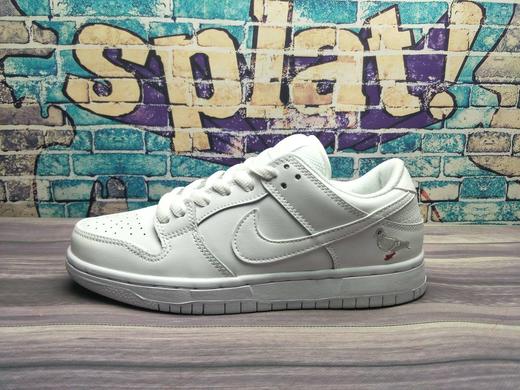 Black Pigeon X Nike sb Dunk  low Trd QS 黑鸽子 白鸽子 紫鸽子 和平鸽 经典复古低帮百搭休闲运 商品图1