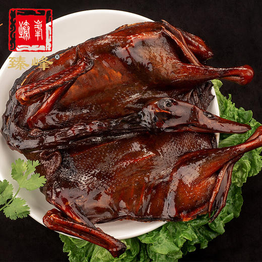 臻峰 湖南特产酱板鸭 真空整只酱鸭熟食小零食正宗手撕鸭肉风干 商品图0
