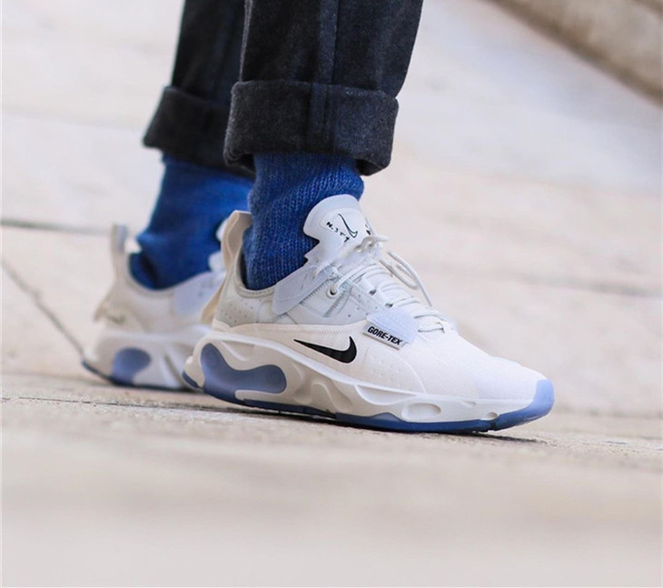 nikereacttypegtx白蓝男子防水机能运动跑鞋