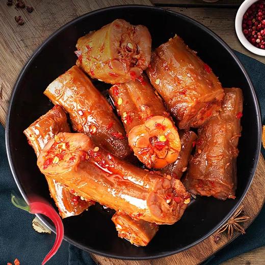 湖北 鸭脖 肉质紧韧 独特卤制 入围深邃 湖北小吃 比某鸭好吃到哭