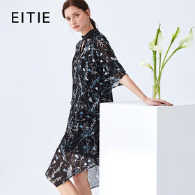 EITIE爱特爱夏季新款圆领镂空喇叭中袖A字印花连衣裙女裙59076123