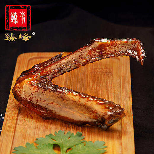 臻峰 酱卤鸭翅整包 卤味肉类鸭肉熟食真空小包装500g 休闲零食小吃鸭翅膀 商品图3