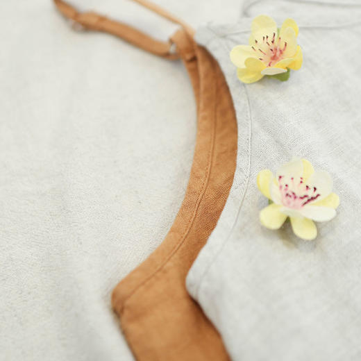 绽放E143朵/巧嫣/V领可调节肩带简约百搭纯亚麻吊带 商品图2