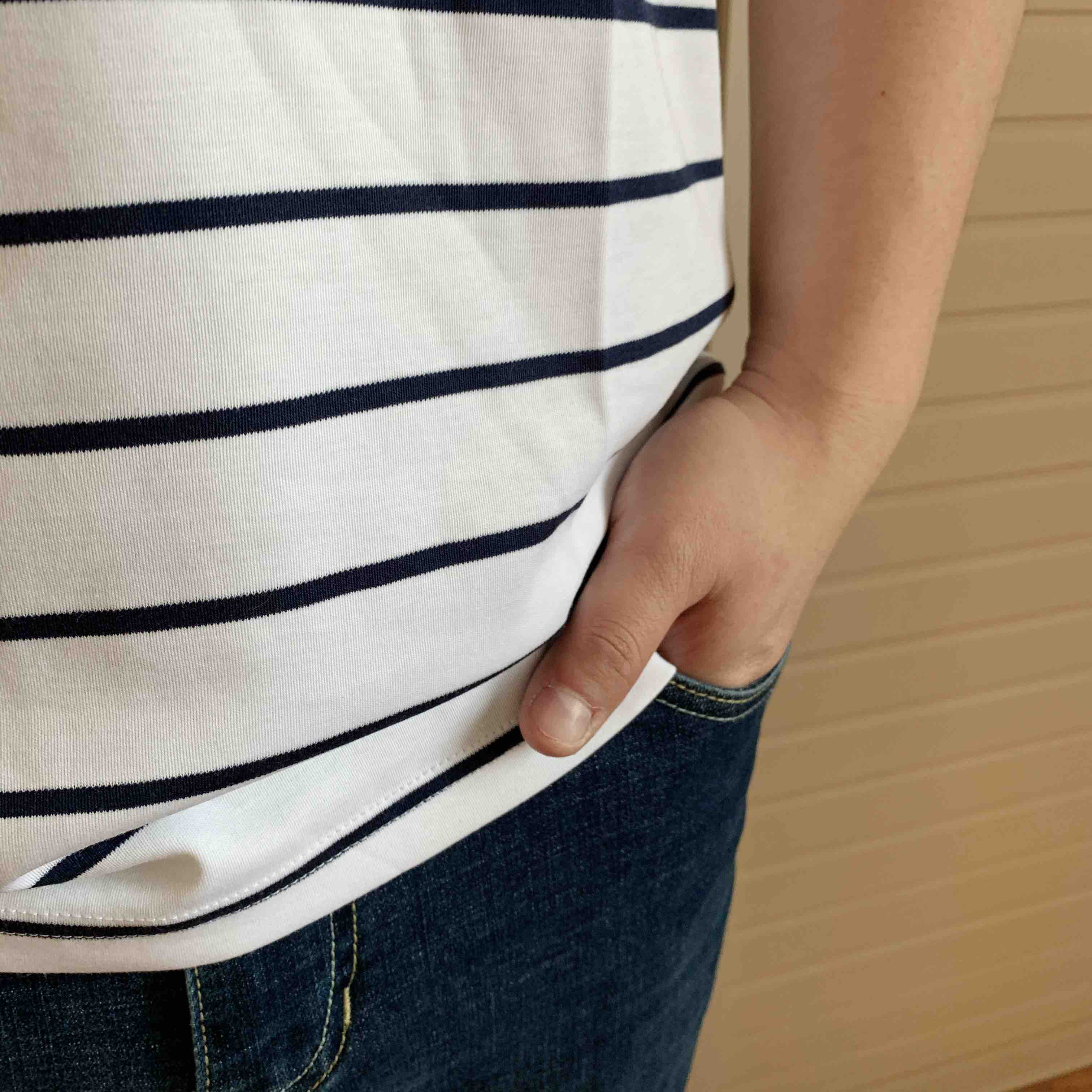 一次拍 两件包邮,收到退运费 polo款是欧码,尺寸偏大,模特平时穿l,这