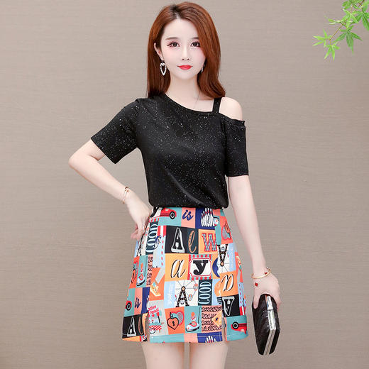 AHM-xycl9615夏季新款大码气质时尚单漏肩显瘦显高T恤加短裙两件套 商品图3