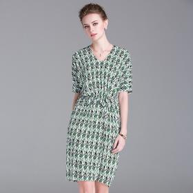 QF86D斯尔丽瑟俪2020年夏季新品缩褶收腰修身V领短袖印花气质连衣裙