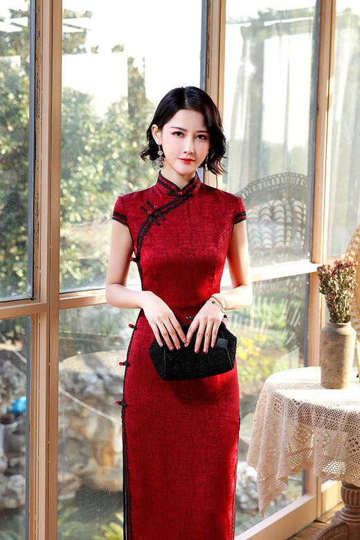 tm 10532020年新款旗袍长款双层枣红