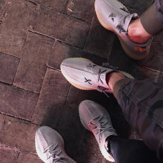 现货男女四色一如既往的350原材料椰子350银河地球美洲尾灯